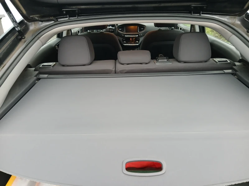 Hyundai Ioniq, снимка 17 - Автомобили и джипове - 52820510