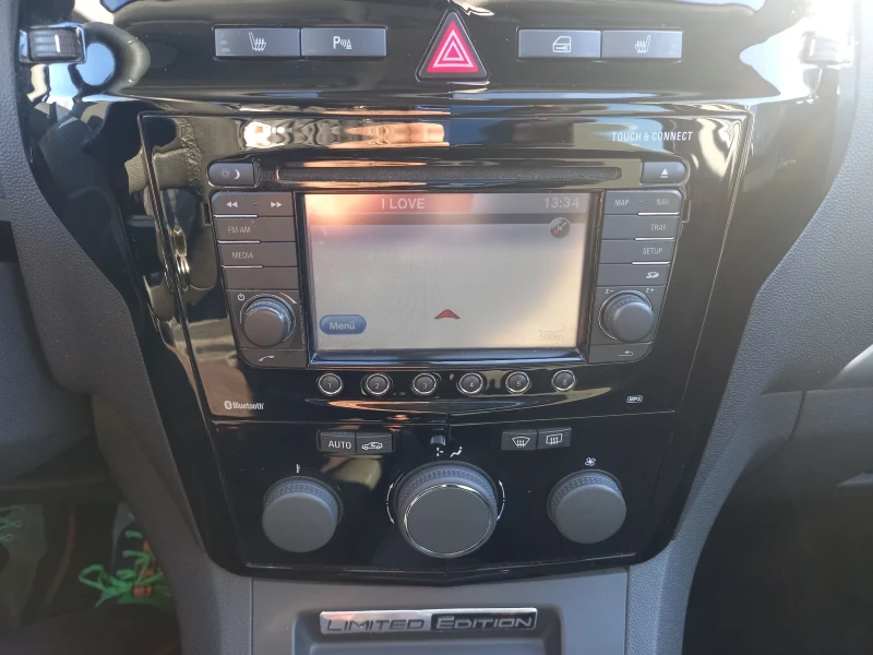 Opel Zafira КАТО НОВА, FACELIFT, ВСИЧКИ ЕКСТРИ, 1.8i 140 К.С, , снимка 14 - Автомобили и джипове - 53113159
