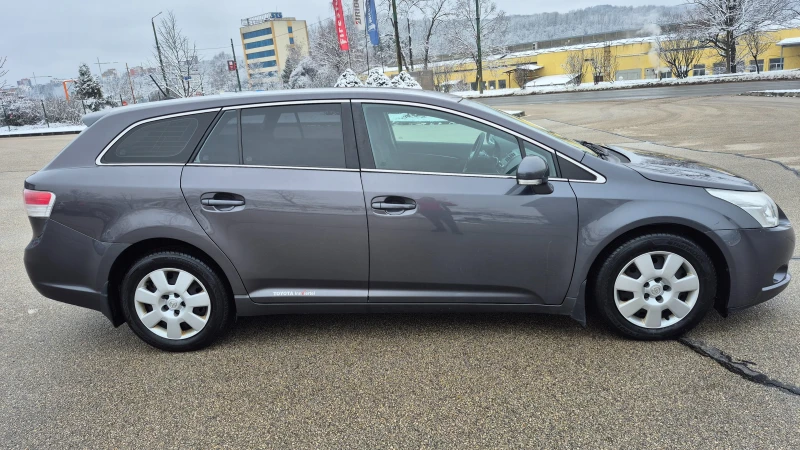 Toyota Avensis 2.0d4d 126 к.с. Германия, снимка 4 - Автомобили и джипове - 53428658