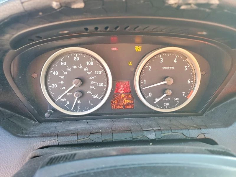 BMW 650 4.8L 8 Rear-wheel drive, снимка 11 - Автомобили и джипове - 53527524