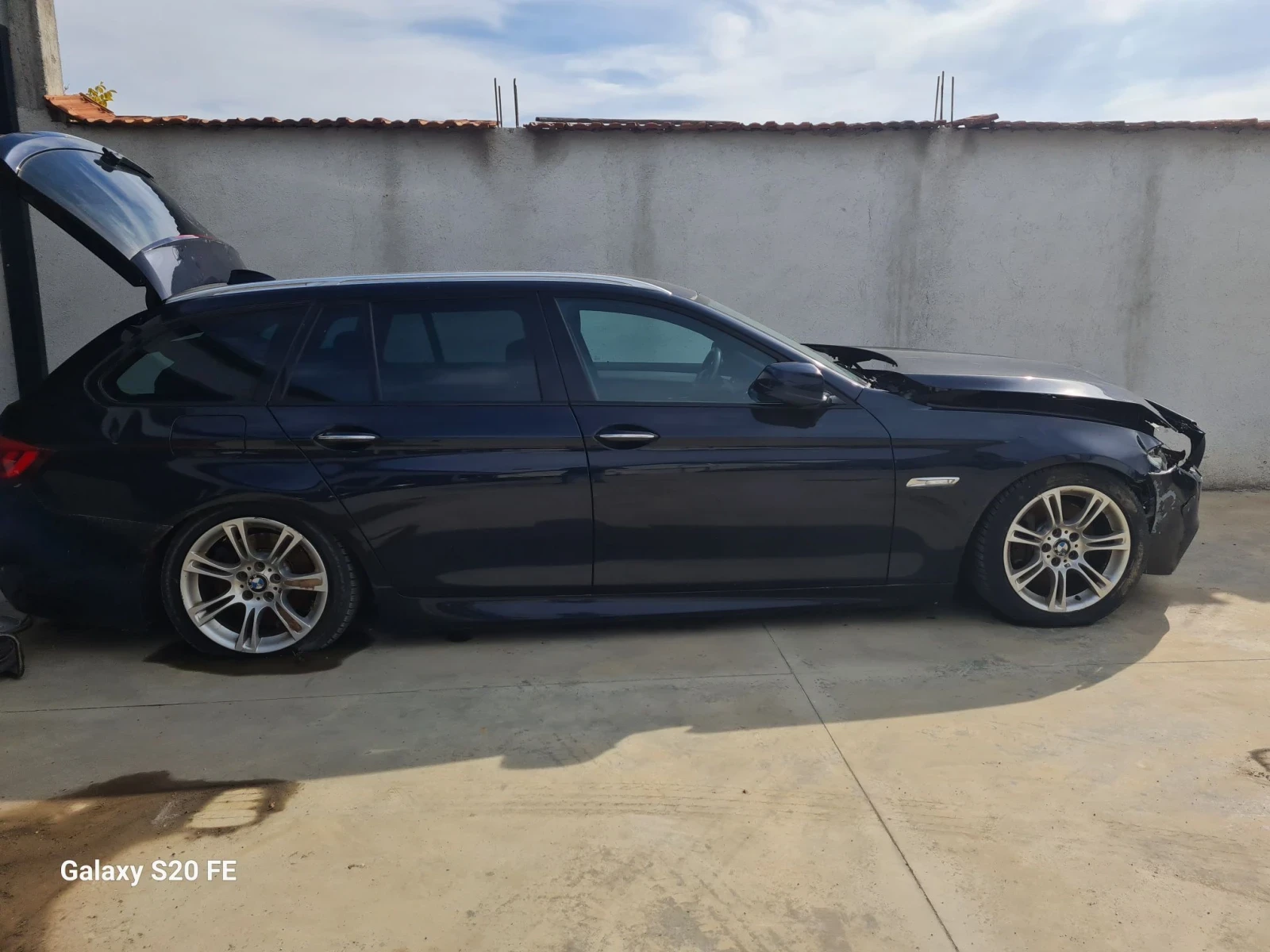 BMW 525 2br 2.5d 218ps na 4asti, снимка 14 - Автомобили и джипове - 34643391