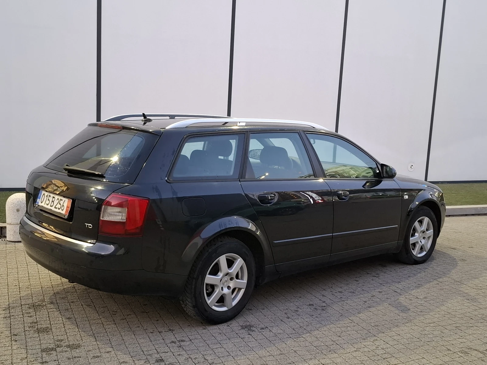 Audi A4 1.9TDI* (131кс)* 6-СКОРОСТИ* * НОВ ВНОС* * *  - изображение 10