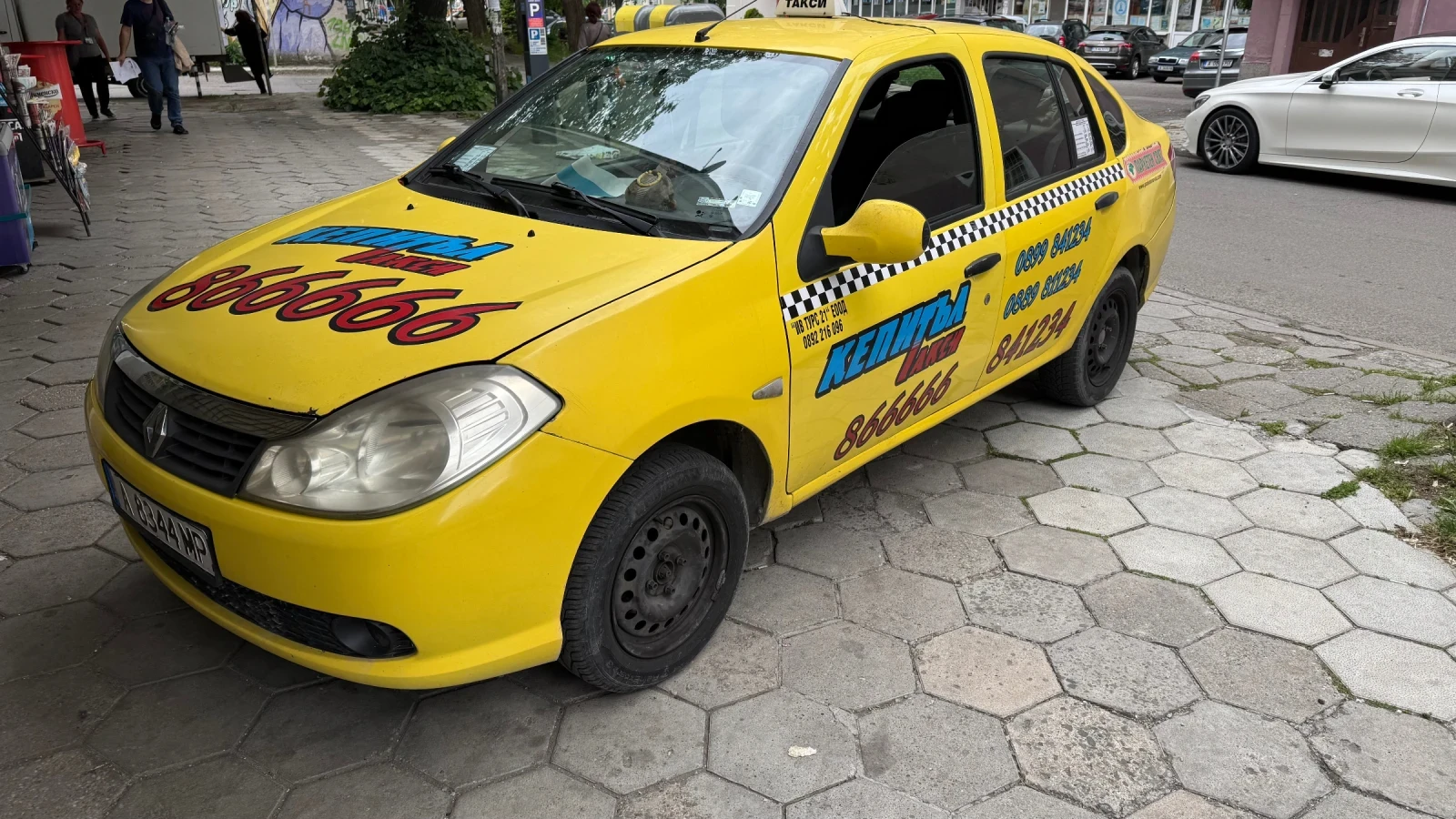 Renault Symbol Седан - изображение 2