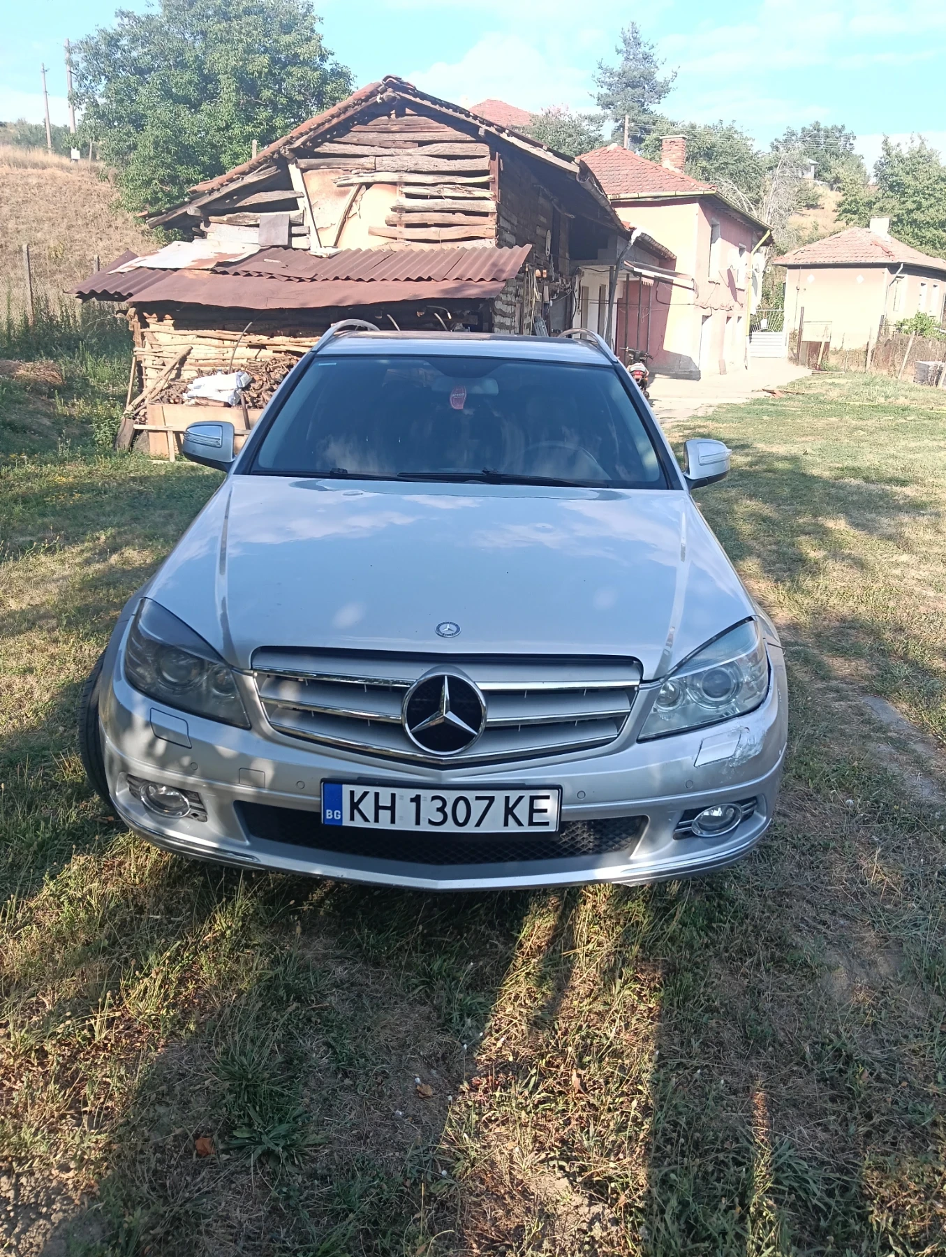 Mercedes-Benz C 320  - изображение 3