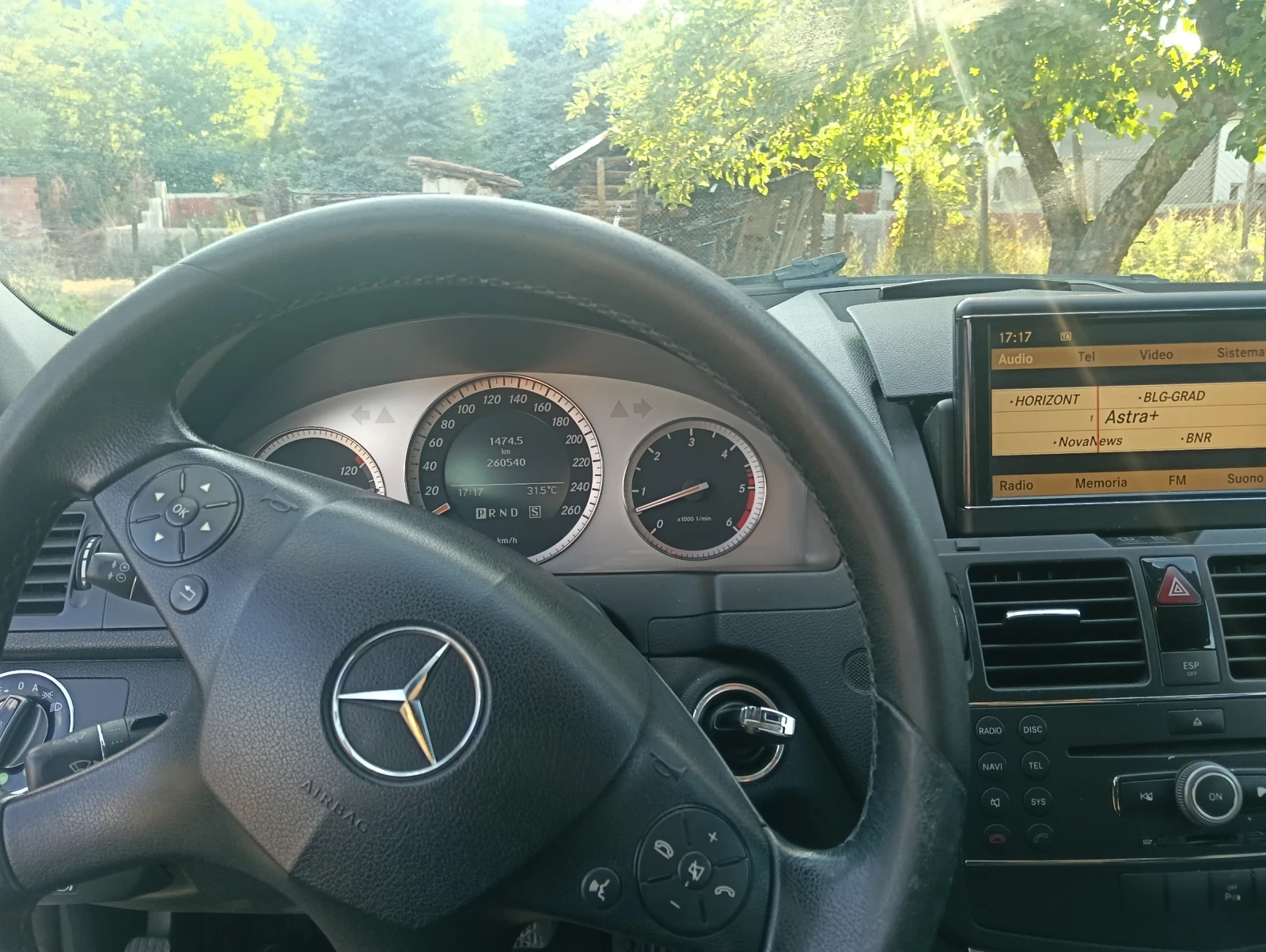 Mercedes-Benz C 320  - изображение 5
