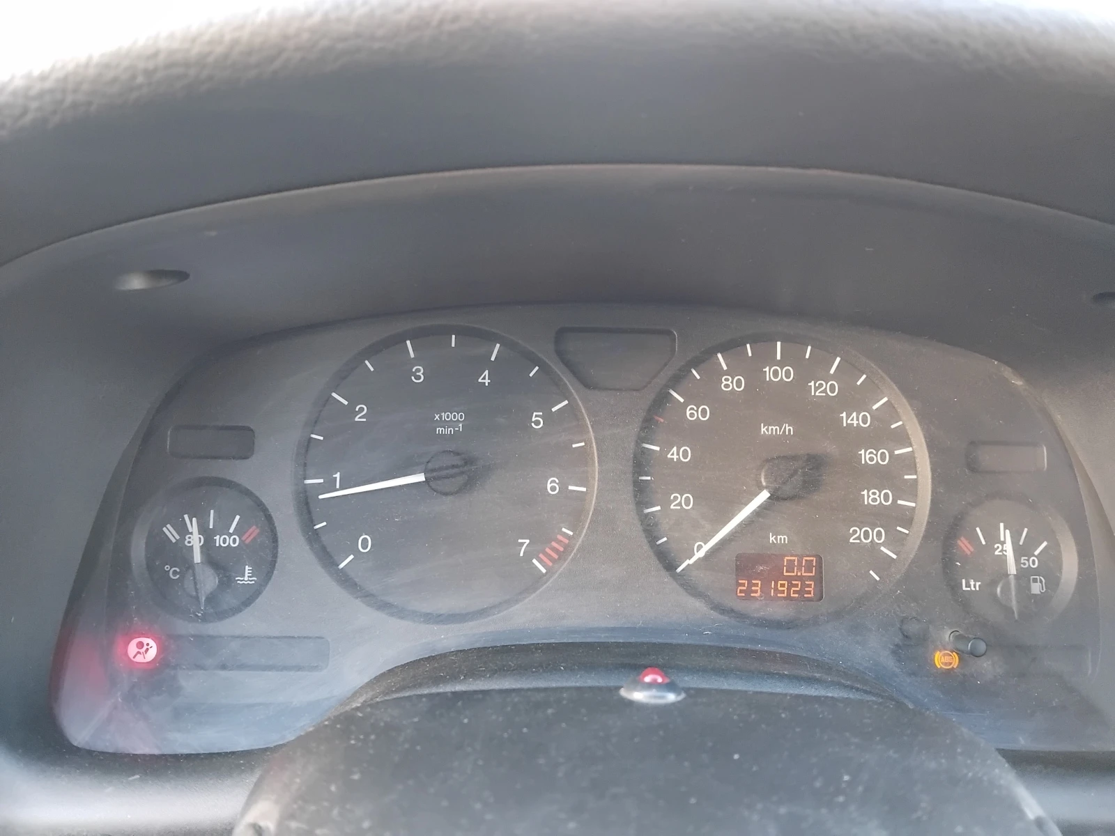 Opel Astra 1.4 16V - изображение 8
