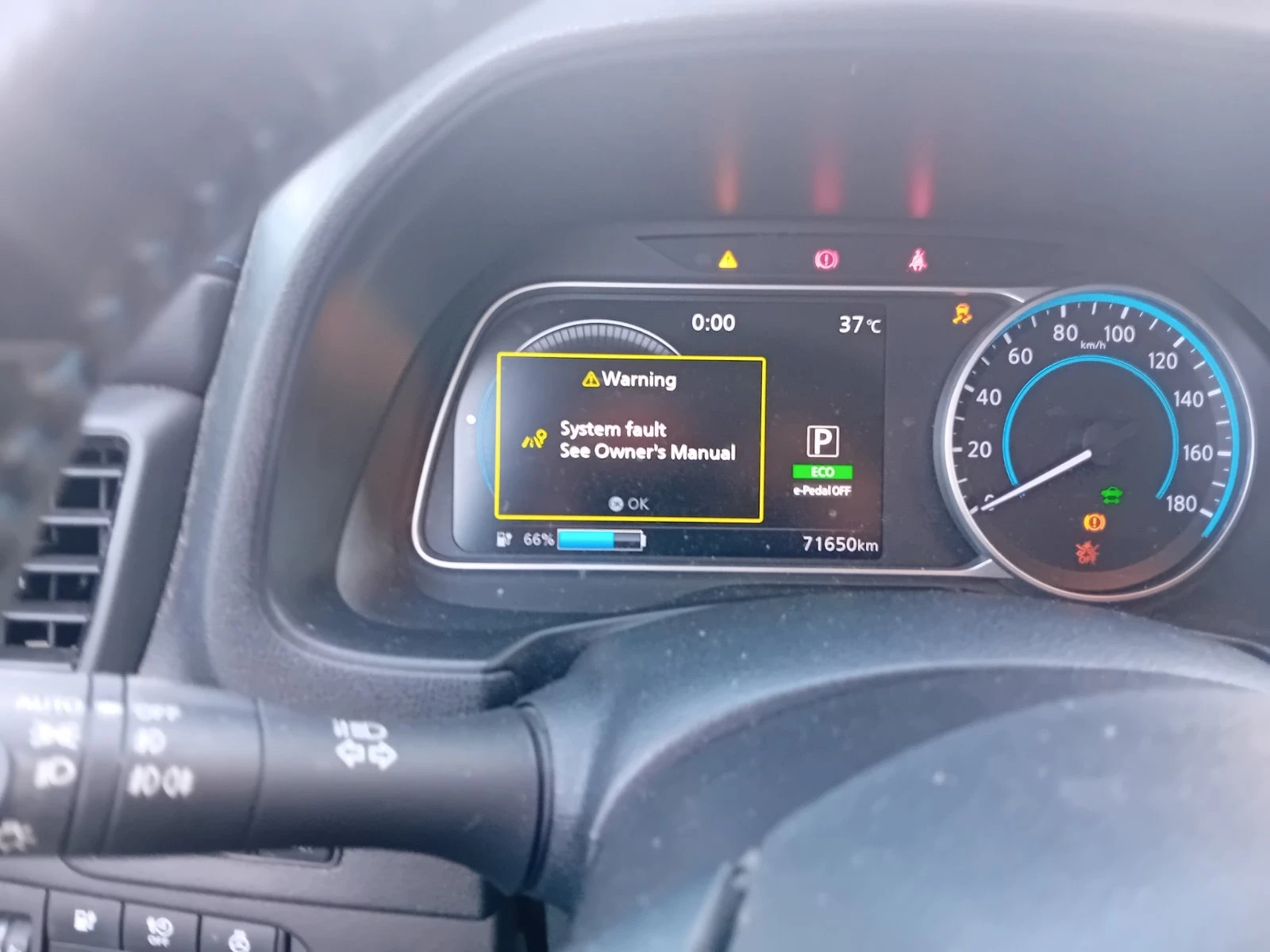 Nissan Leaf  ELEKTRIK EDITION 62KW - изображение 10