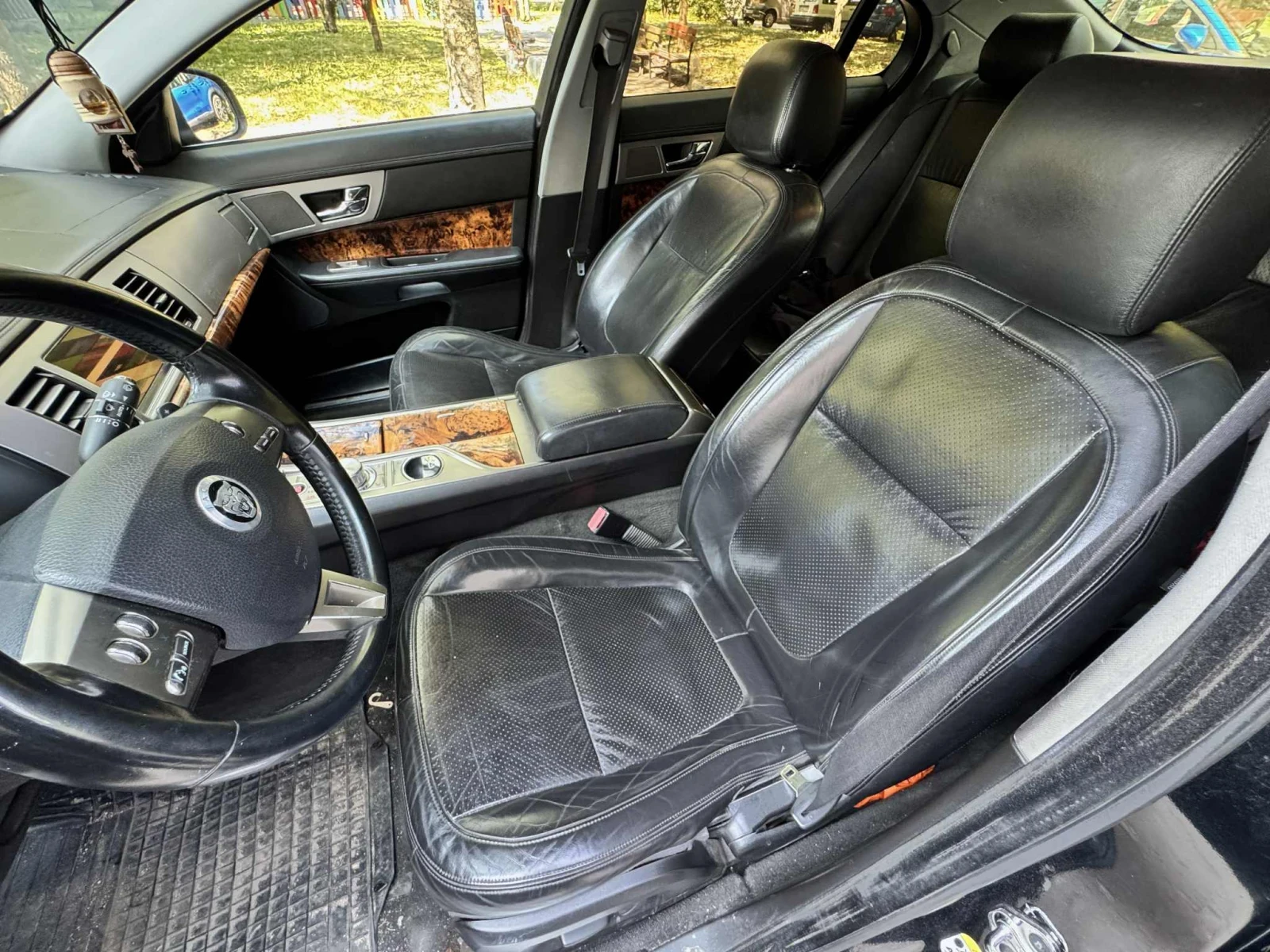 Jaguar Xf  - изображение 9