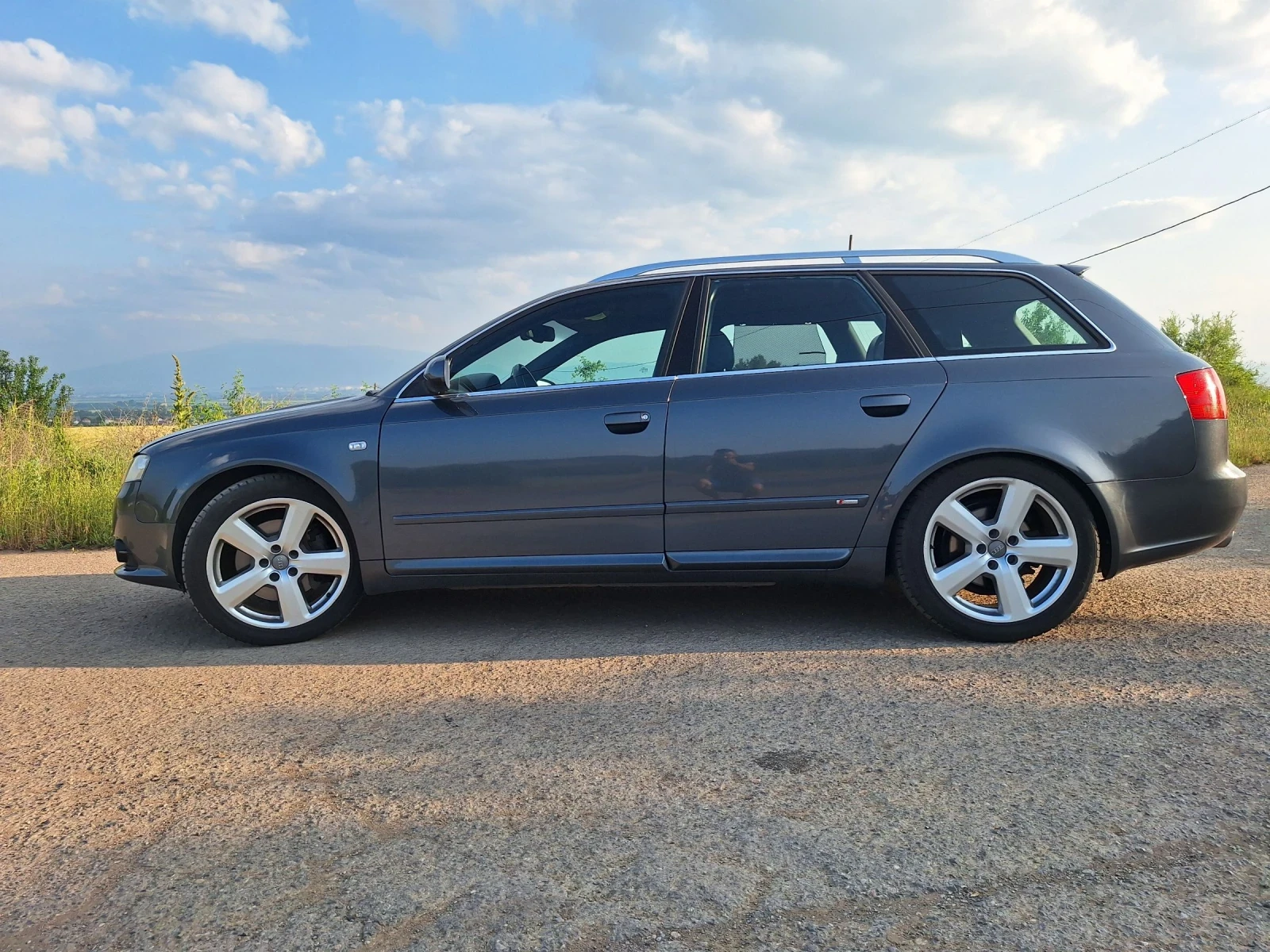 Audi A4 Audi a4 S-line 4x4 - изображение 3