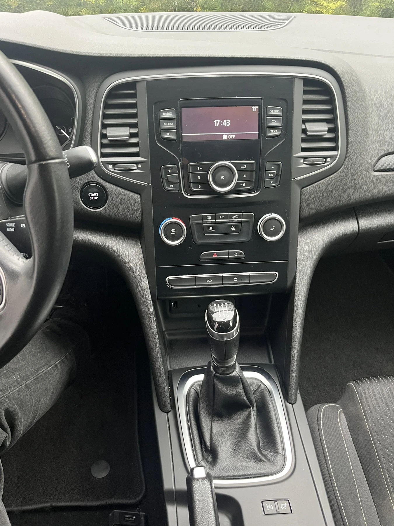 Renault Megane  - изображение 7