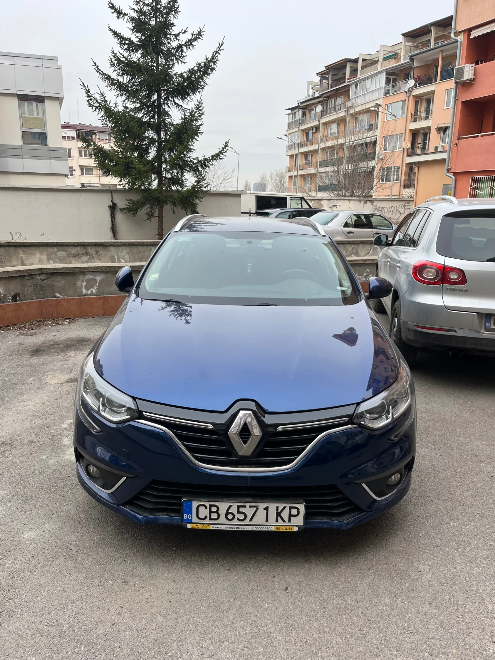 Renault Megane, снимка 3 - Автомобили и джипове - 53282369