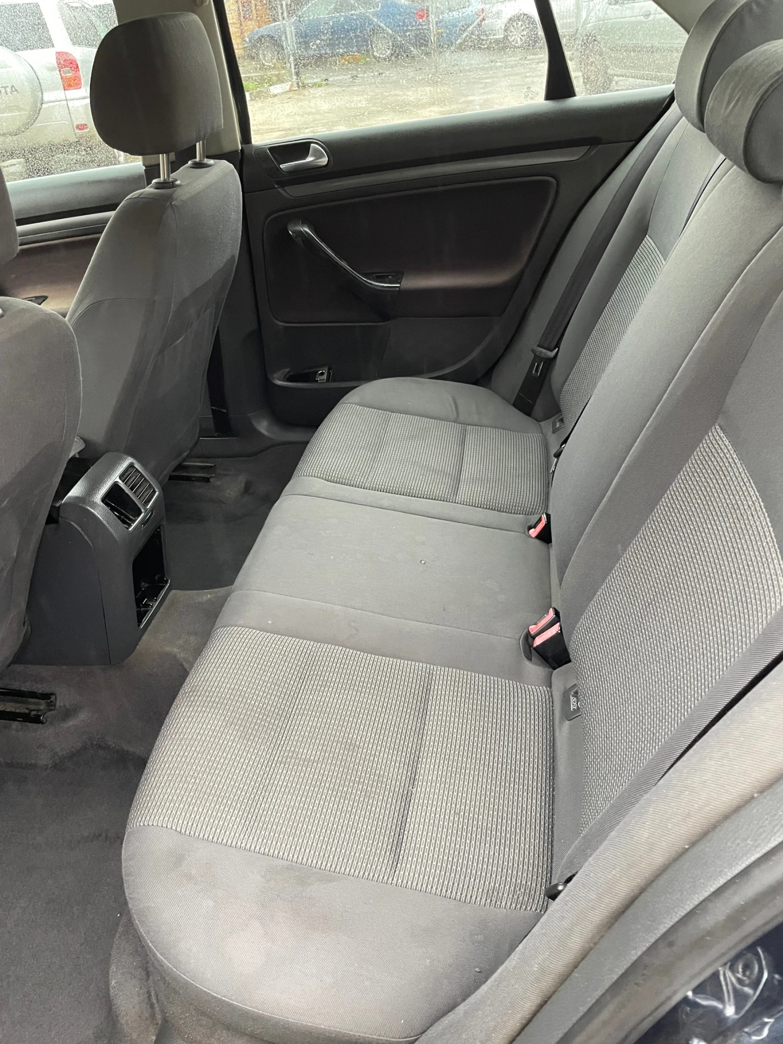 VW Jetta | Mobile.bg   9