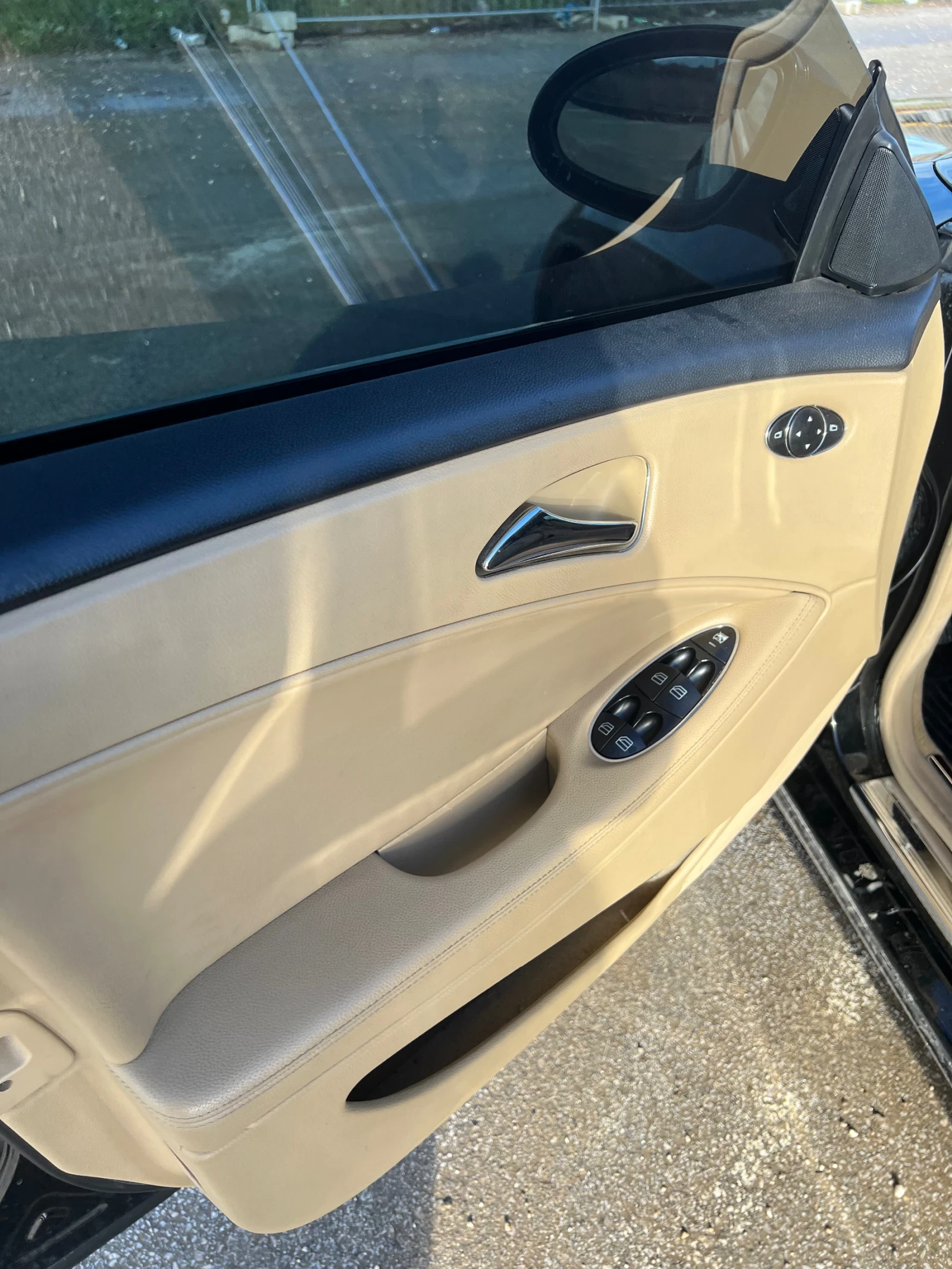 Mercedes-Benz CLS 320  - изображение 8