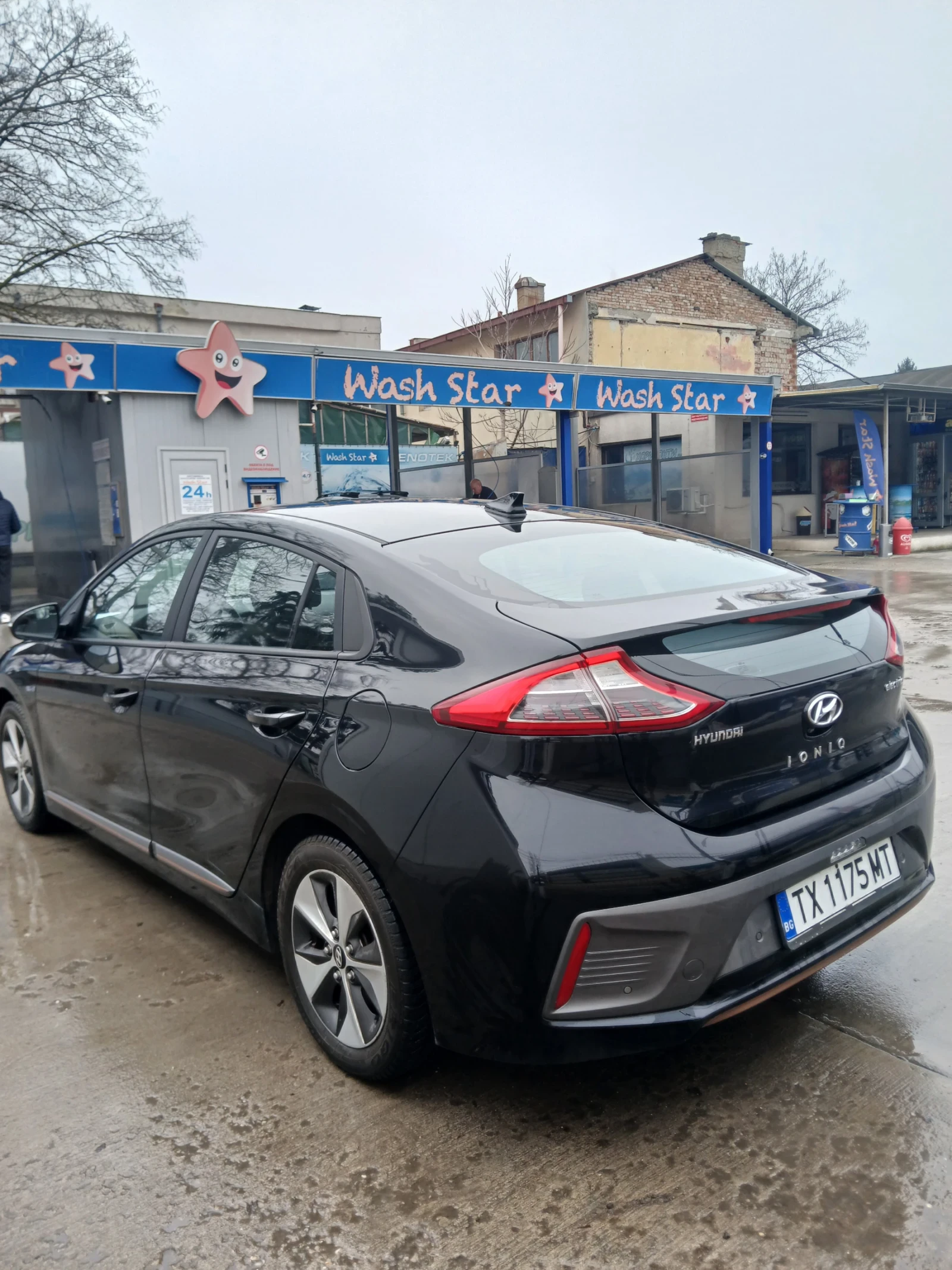 Hyundai Ioniq  - изображение 3