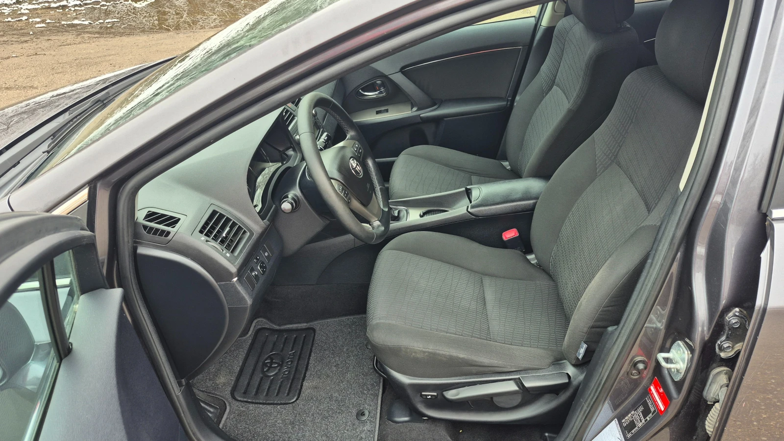 Toyota Avensis 2.0d4d 126 к.с. Германия - изображение 9