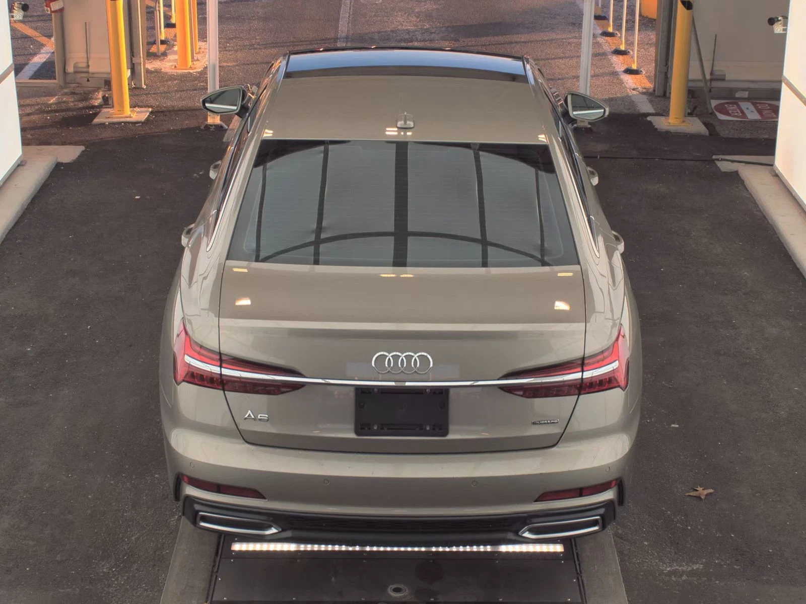 Audi A6 55TFSI* MATRIX* ДИГИТАЛНО* ТАБЛО* BANG* OLUFSEN*  - изображение 8