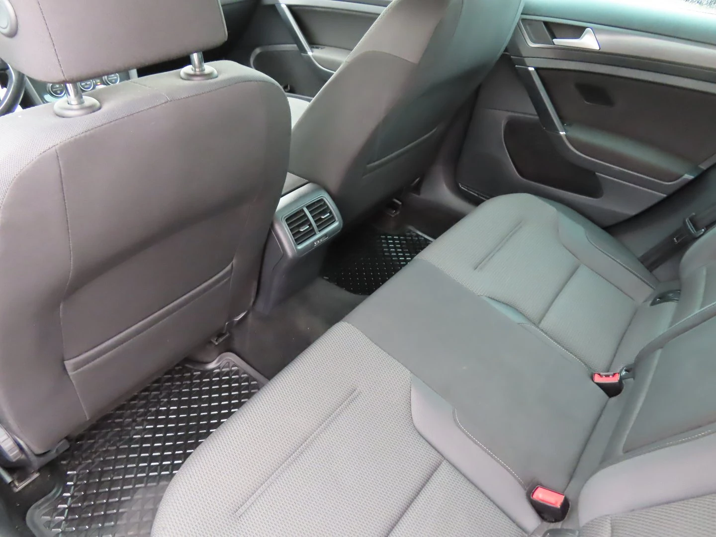 VW Golf Comfortline 1.6TDI BMT | Mobile.bg � ����������� 13