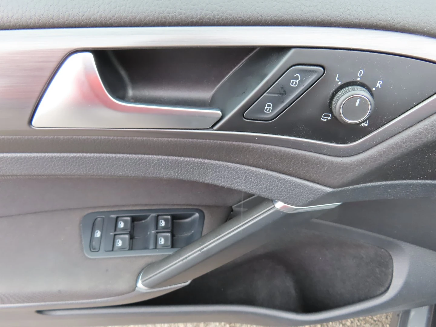 VW Golf Comfortline 1.6TDI BMT | Mobile.bg � ����������� 11