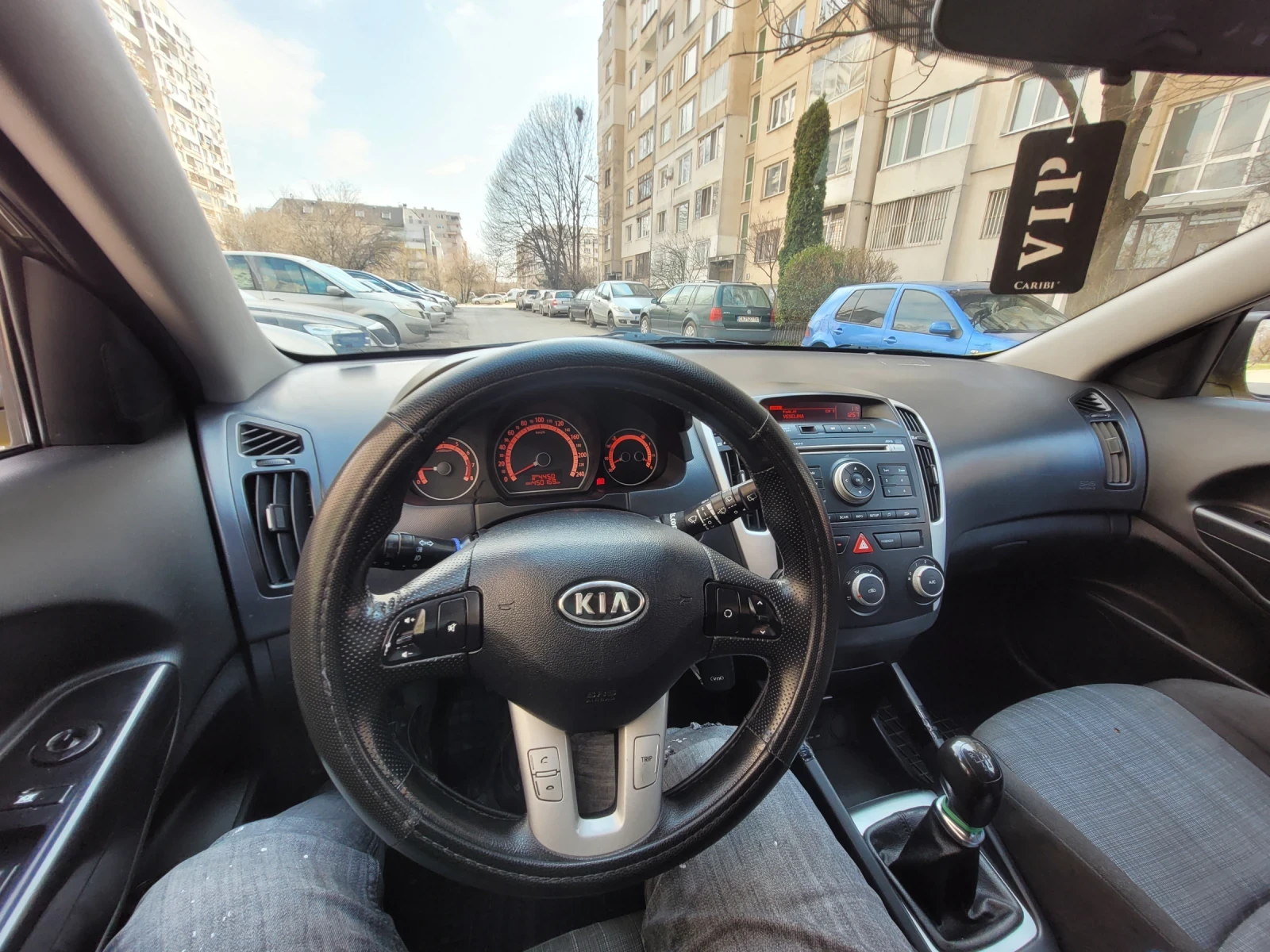 Kia Ceed 1400, снимка 3 - Автомобили и джипове - 53861244