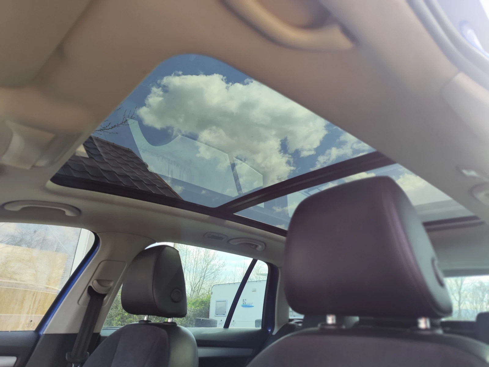 Skoda Octavia 1.6TDI SPORT LINE , снимка 16 - Автомобили и джипове - 54159544