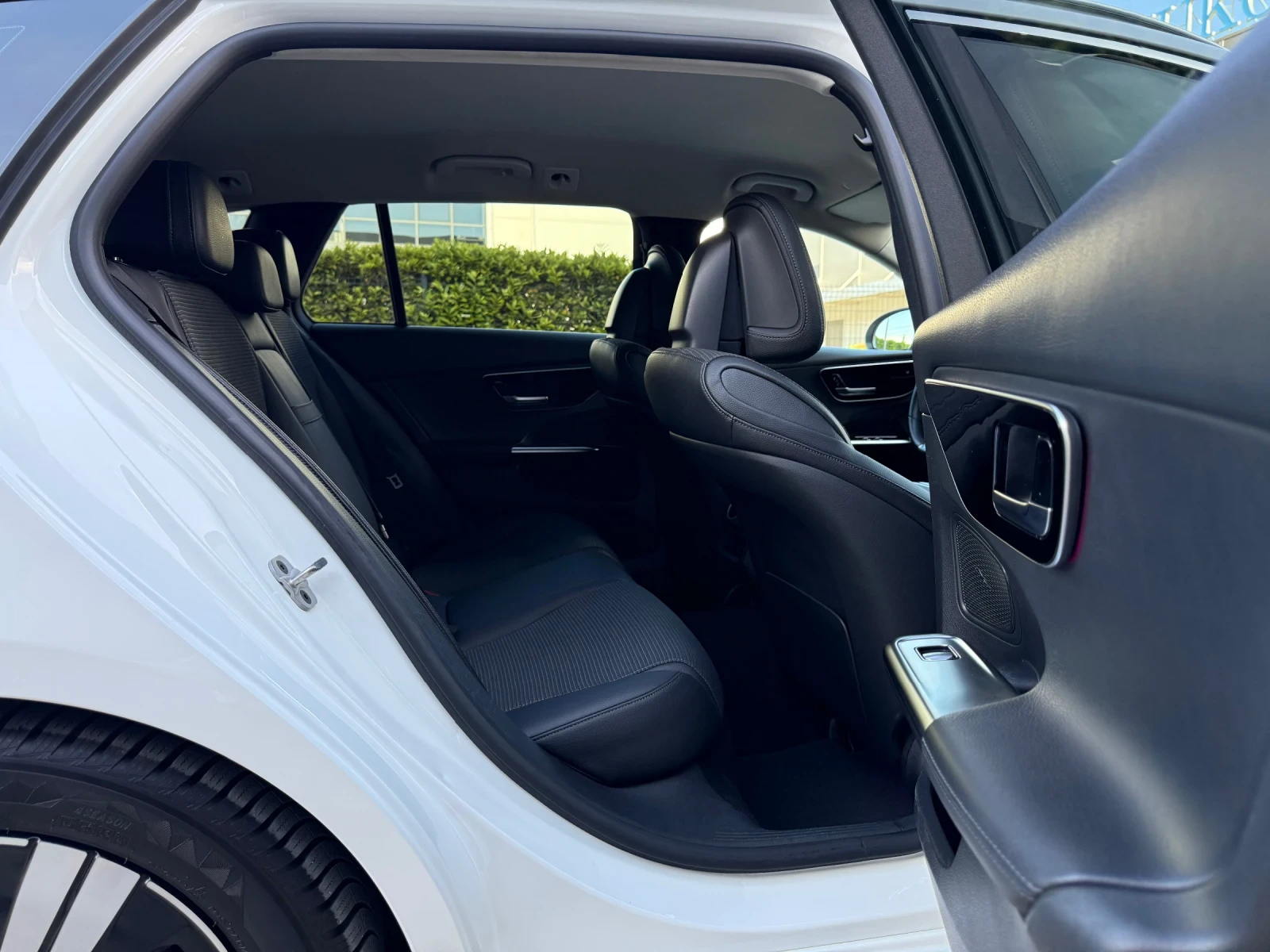 Mercedes-Benz C 200 EQPOWER/DIGITAL/9G-TRONIC/ПОДГРЕВ/КАМЕРА/FULL-LED/, снимка 11 - Автомобили и джипове - 54848618