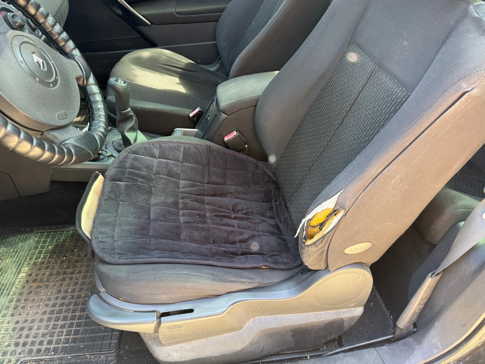 Renault Megane CC, снимка 9 - Автомобили и джипове - 54903118