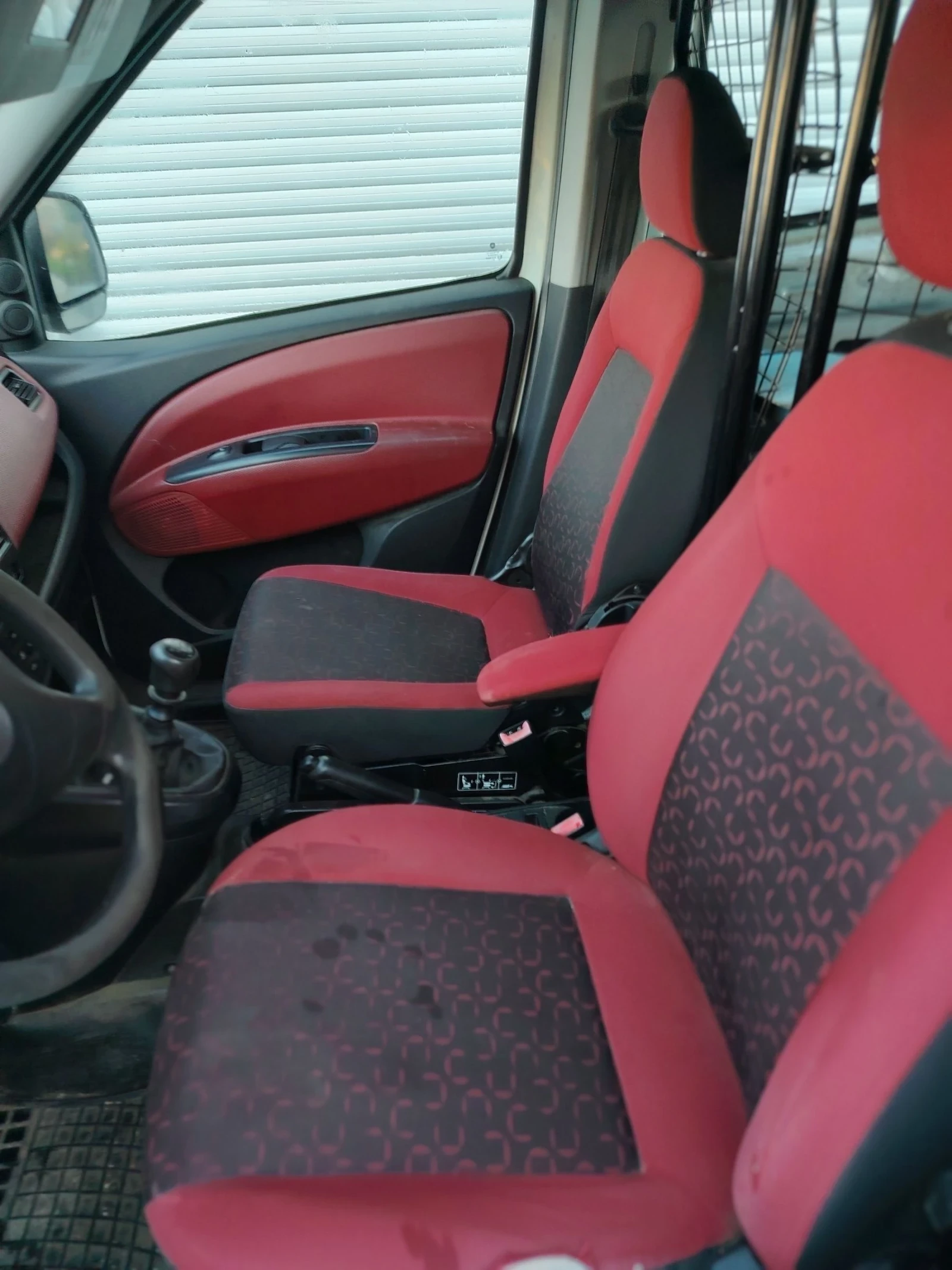 Fiat Doblo 2.0 multijet 135hp., снимка 6 - Автомобили и джипове - 54904911