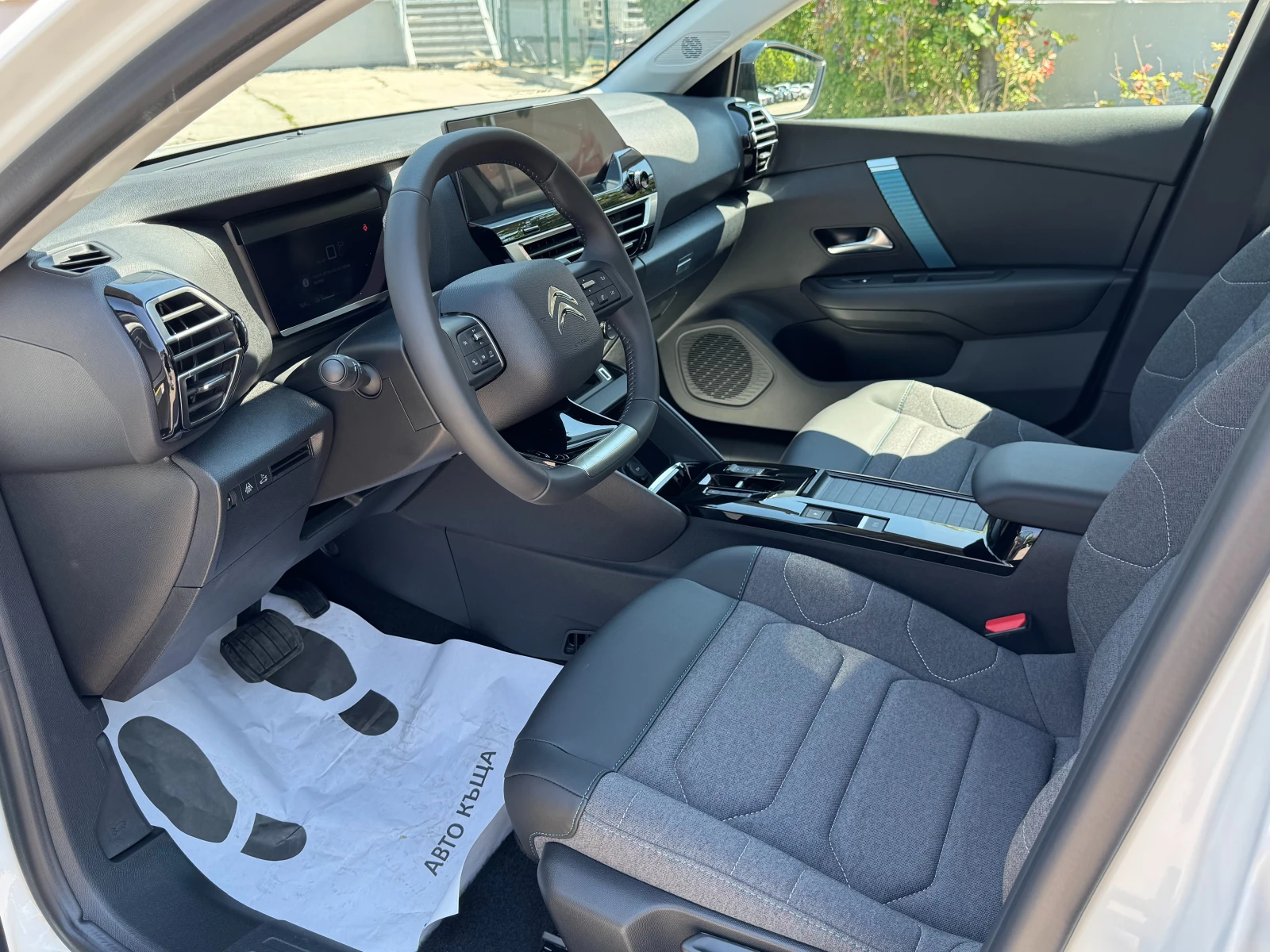 Citroen C4X НОВ АВТОМОБИЛ 63км/e-Feel Pack, снимка 9 - Автомобили и джипове - 55200771