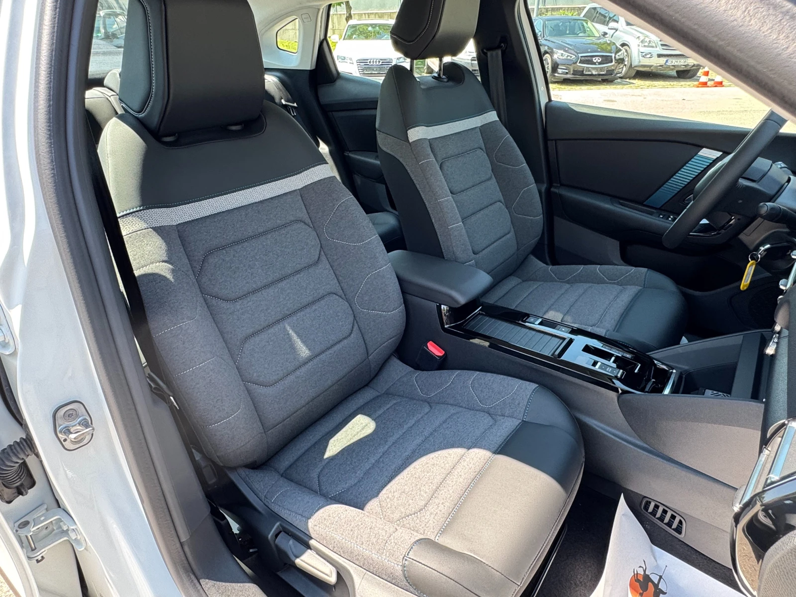 Citroen C4X НОВ АВТОМОБИЛ 63км/e-Feel Pack, снимка 16 - Автомобили и джипове - 55200771