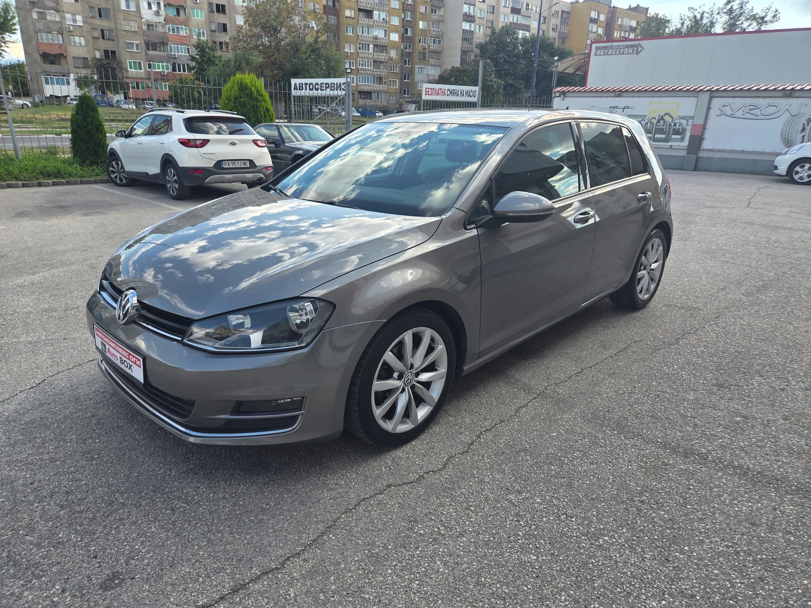 VW Golf VII 1.6 TDI/Highline/Distronic/AT/Navi/Massage