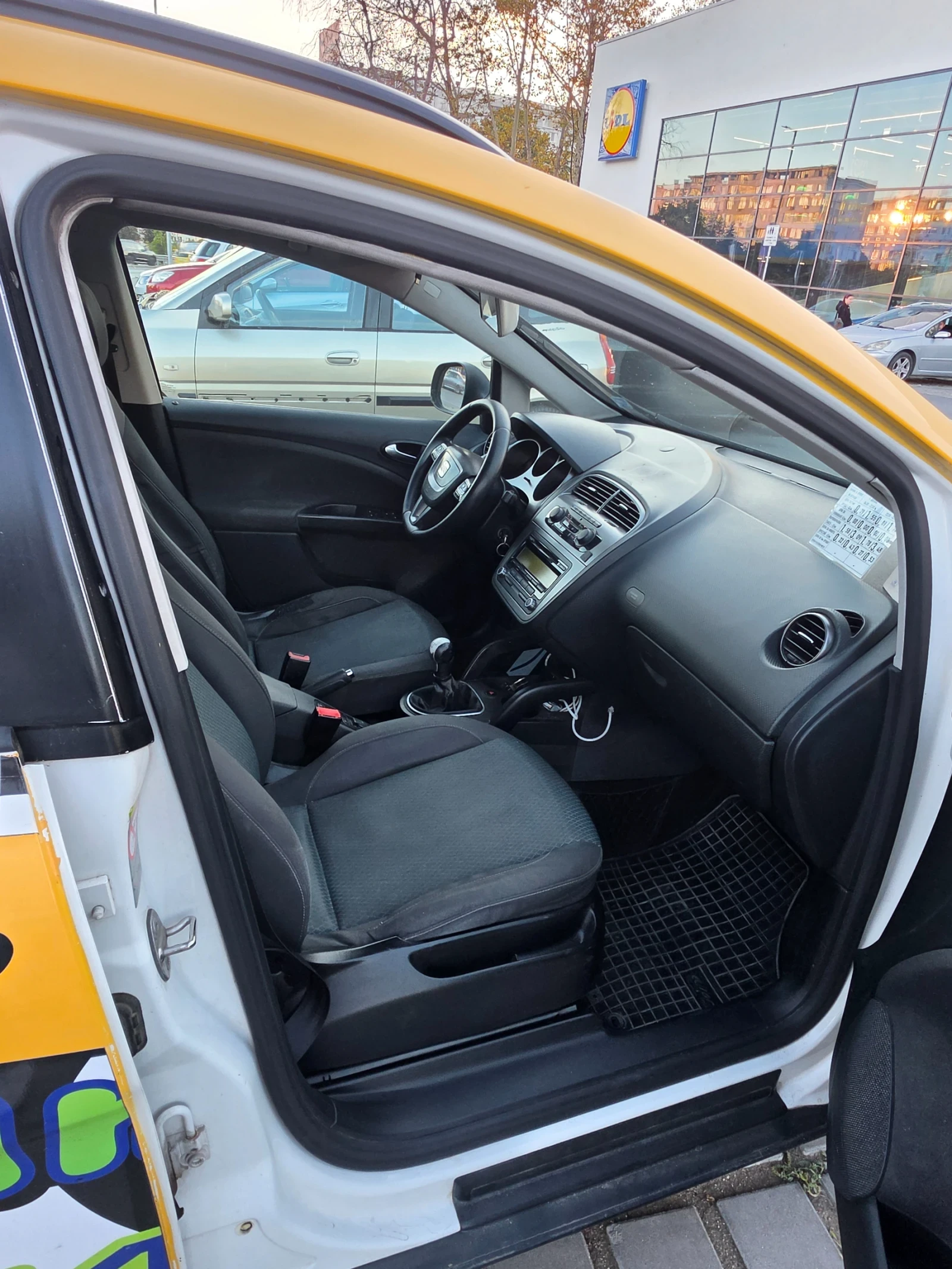 Seat Altea SEAT ALTEA XL, снимка 8 - Автомобили и джипове - 56330020