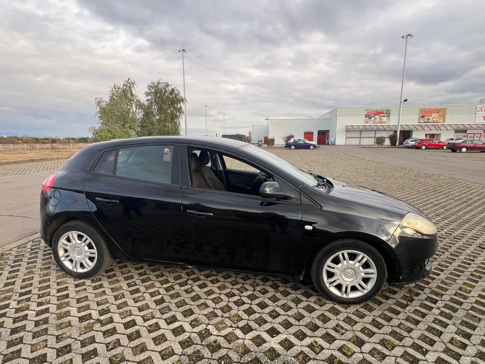 Fiat Bravo 1.9 JTD, снимка 6 - Автомобили и джипове - 56546660