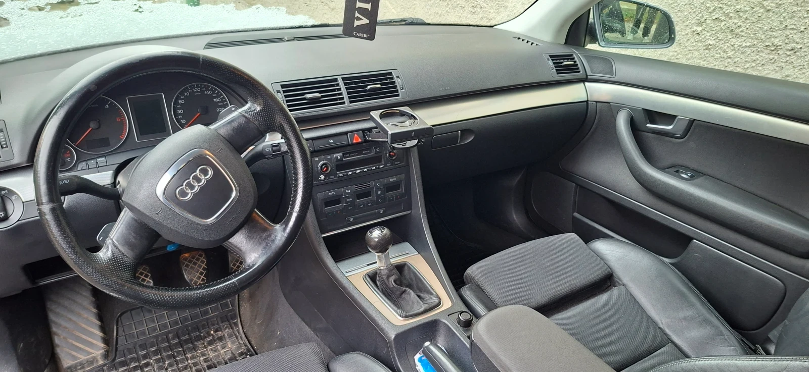 Audi A4 2.0 TDI, снимка 14 - Автомобили и джипове - 56616475