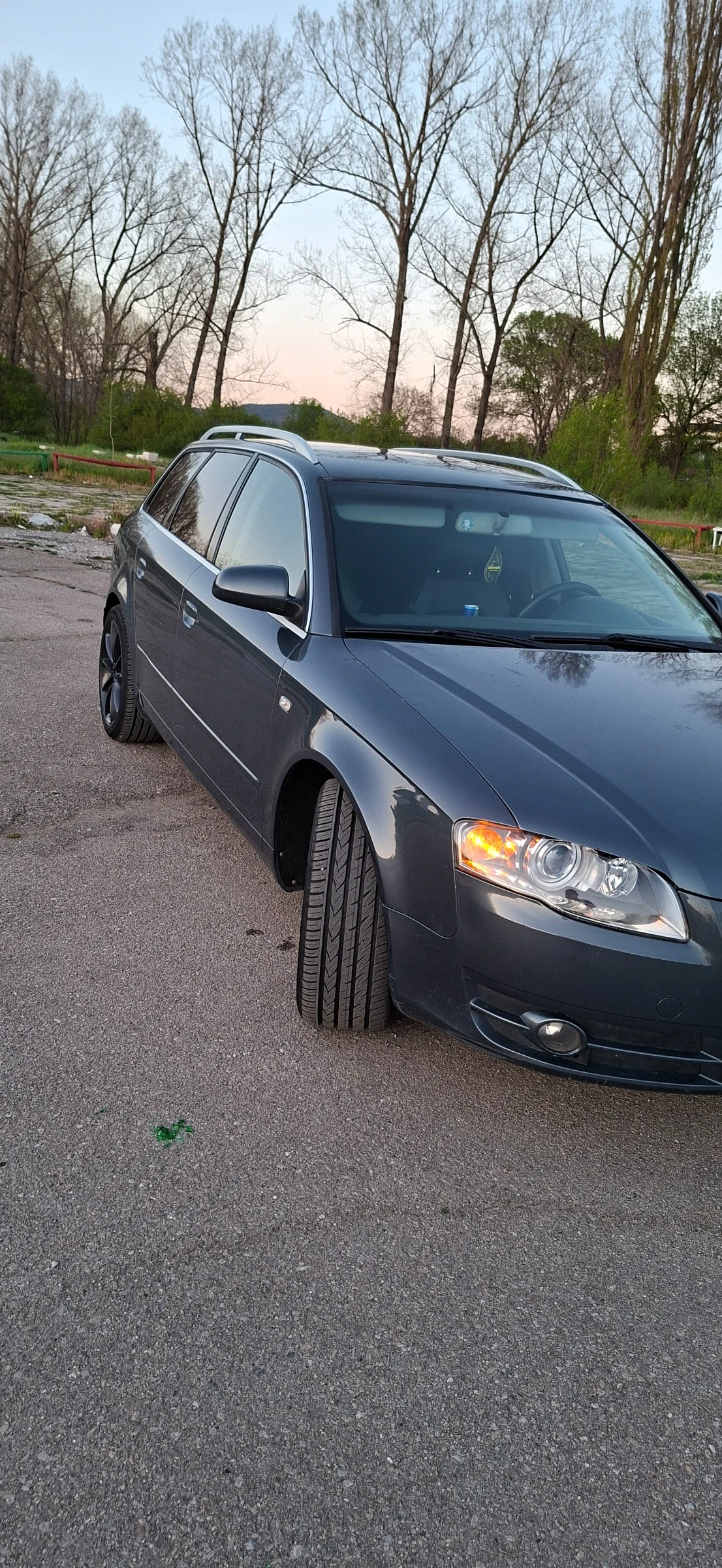 Audi A4 2.0 TDI, снимка 2 - Автомобили и джипове - 56616475
