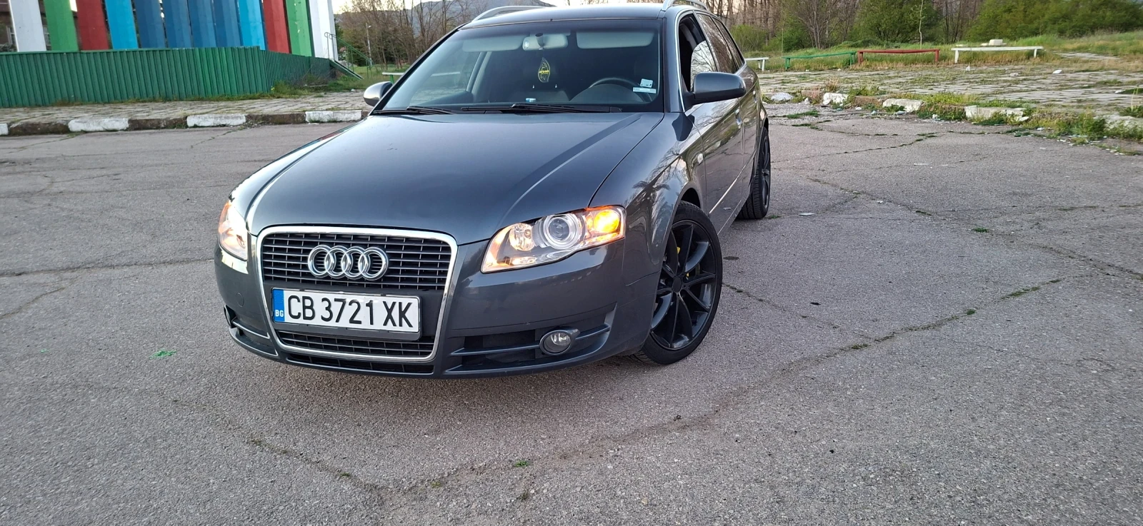 Audi A4 2.0 TDI, снимка 3 - Автомобили и джипове - 56616475