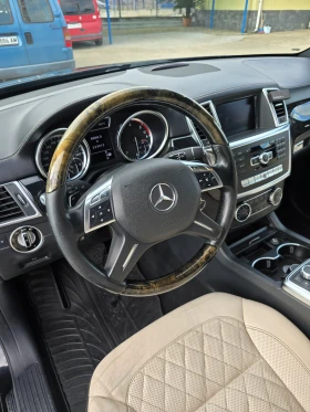 Mercedes-Benz ML 350  4Matic Edition1Designo-Дистроник-Камера-КАТО НОВА, снимка 10