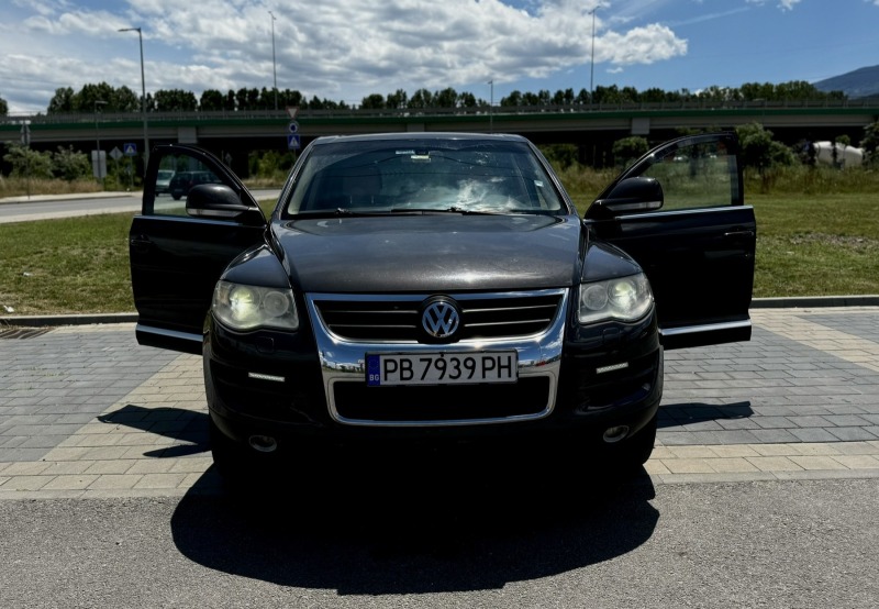 VW Touareg Touareg 3.0 TDI V6, снимка 2 - Автомобили и джипове - 46473278