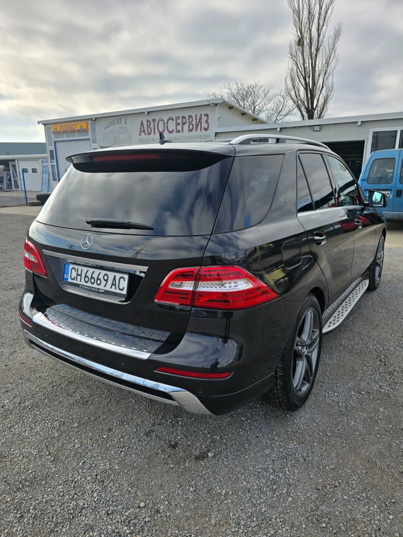 Mercedes-Benz ML 350  4Matic Edition1Designo-Дистроник-Камера-КАТО НОВА, снимка 5 - Автомобили и джипове - 48626728