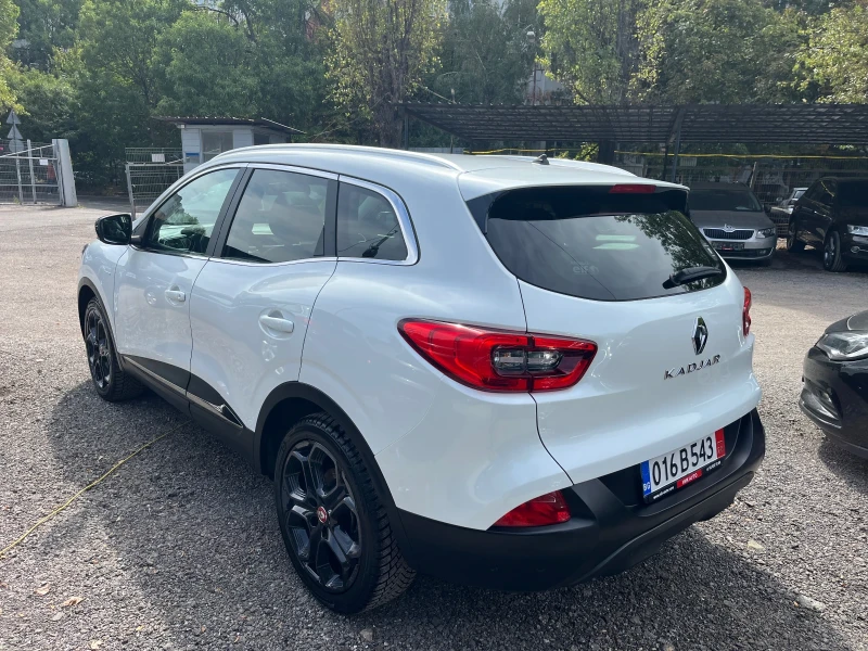 Renault Kadjar 1.2 16V Turbo Swiss Edition, 130 HP, снимка 5 - Автомобили и джипове - 51452271