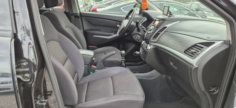 SsangYong Korando 2.0TD-150кс., снимка 11 - Автомобили и джипове - 51915459