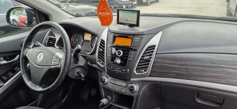 SsangYong Korando 2.0TD-150кс., снимка 13 - Автомобили и джипове - 51915459