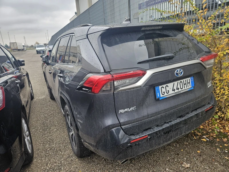 Toyota Rav4 2.5 AWD PLUG IN HYBRID, снимка 3 - Автомобили и джипове - 52544875