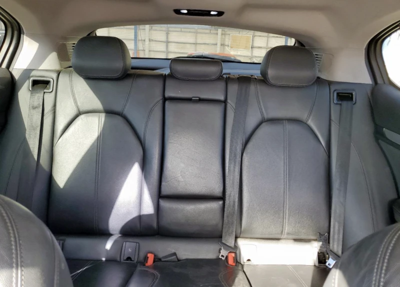 Alfa Romeo Stelvio Sport, снимка 10 - Автомобили и джипове - 53021386