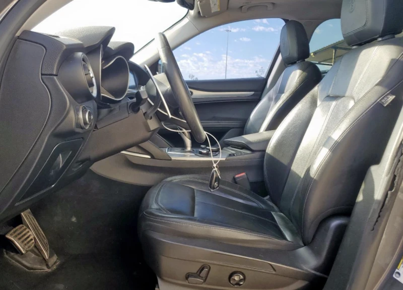 Alfa Romeo Stelvio Sport, снимка 7 - Автомобили и джипове - 53021386