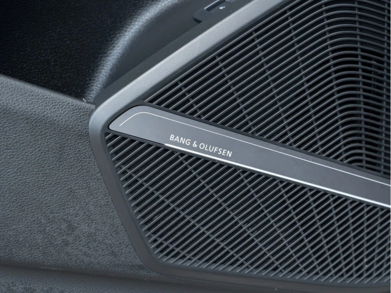 Audi SQ5 * 3.0T Technik Panoroof | Bang & Olufsen | Nav | H, снимка 15 - Автомобили и джипове - 53045273