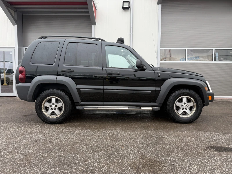 Jeep Cherokee 2.8 crd , снимка 6 - Автомобили и джипове - 53286881