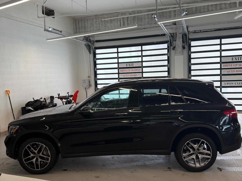 Mercedes-Benz GLC 300 4MATIC * HEAD UP* PREMIUM PLUS PACK* NIGHT PACK* , снимка 3 - Автомобили и джипове - 53407412