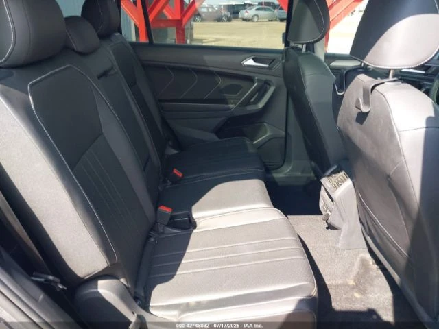 VW Tiguan 2.0T SE | Mobile.bg   8