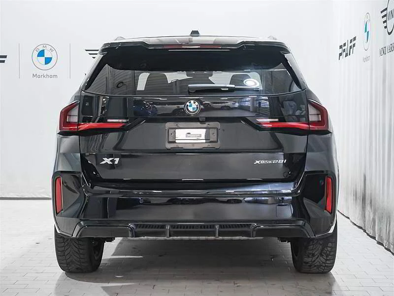 BMW X1 2023 BMW X1 Xdrive28i , снимка 5 - Автомобили и джипове - 54799459