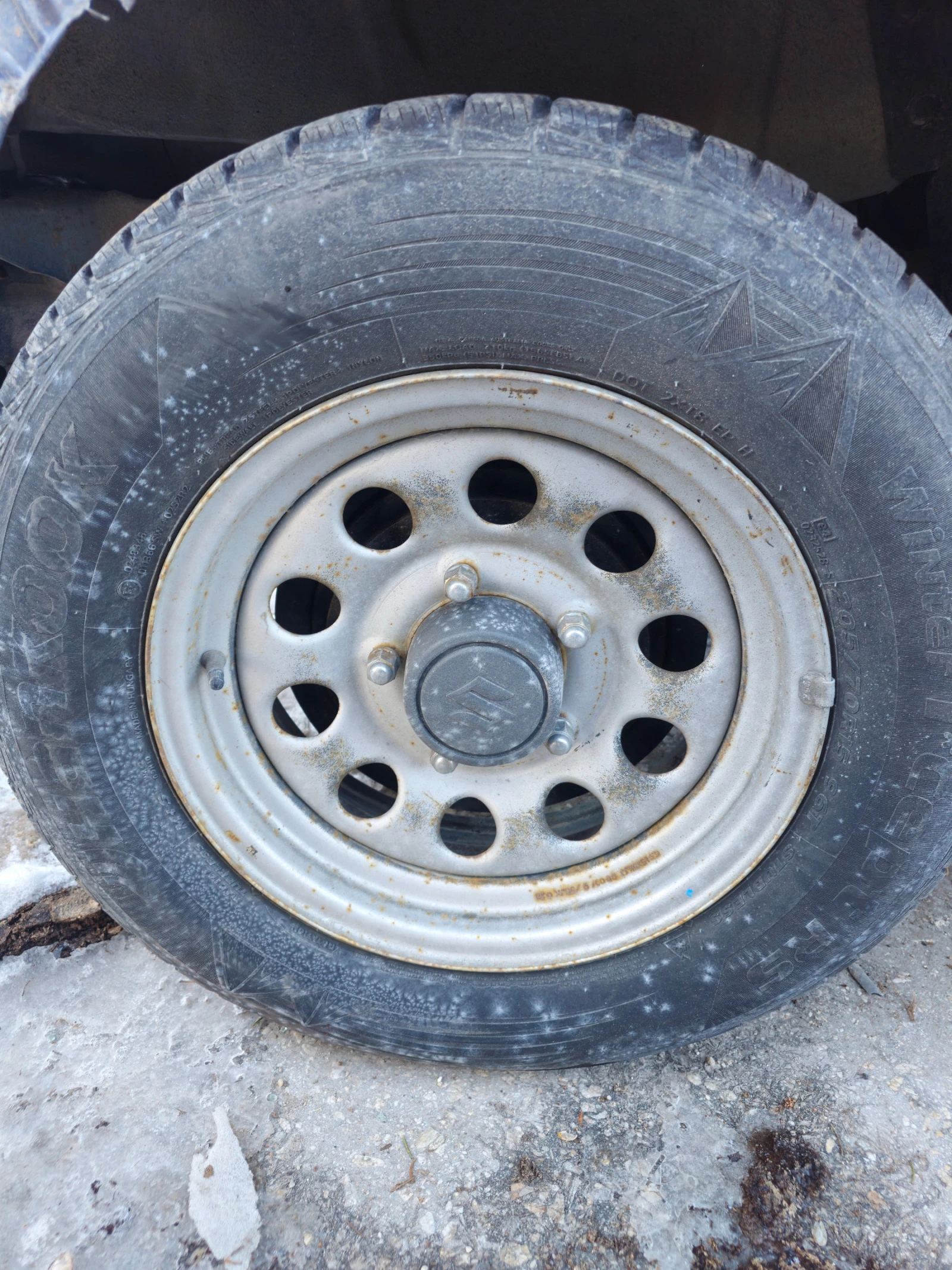 Suzuki Jimny 1.3 DOHC 16 valve | Mobile.bg — изображение 14